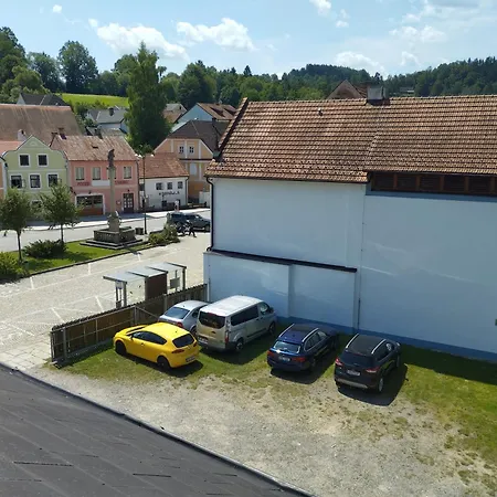 Hotel Ruze Rožmberk nad Vltavou