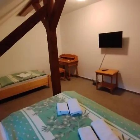 Ruze Hotel