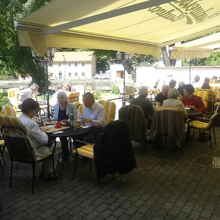 Hotel Ruze 3*
