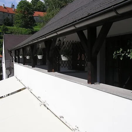 Hotel Ruze Rozmberk Nad Vltavou