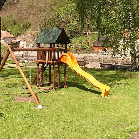 Ruze Hotel Rozmberk Nad Vltavou