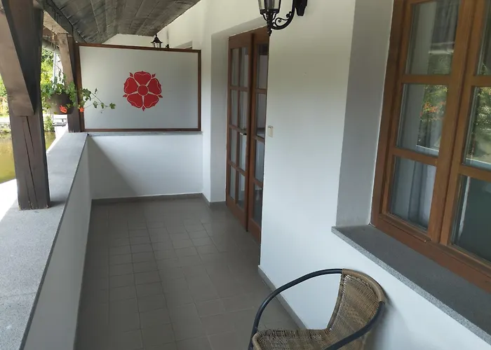 Růže 3* Rožmberk nad Vltavou