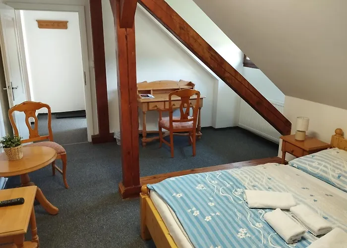 Ruze Hotel