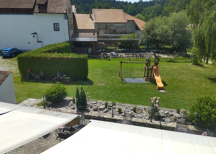 Ruze Hotel Rožmberk nad Vltavou