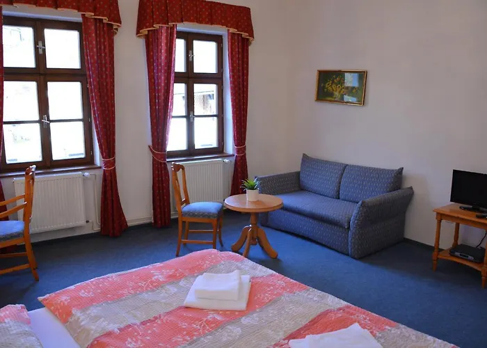 Ruze Hotel 3*